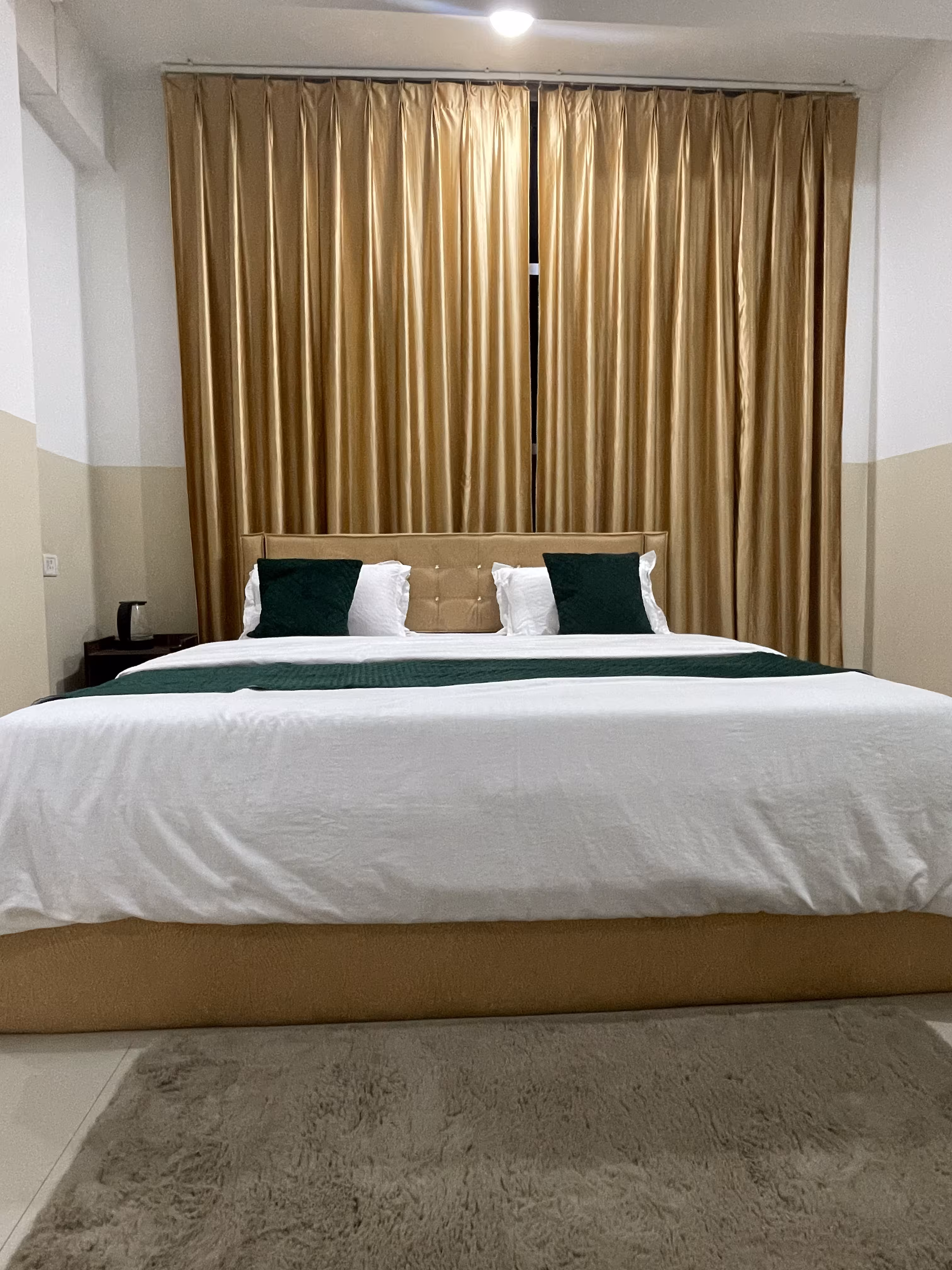 Suite Room 1